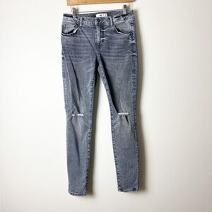 CABI • Women’s High Skinny Distressed Grey Jeans Grudge Cotton Blend Size 6